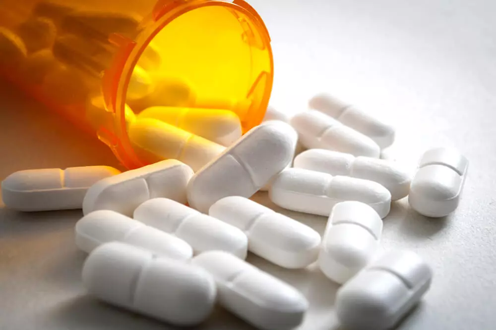 Learn the Short and Long Term Risks Associated with Opioid Use