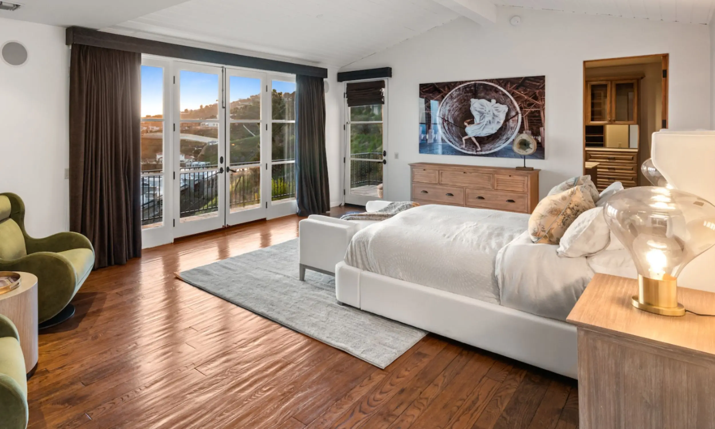 Luxury inpatient rehab in Los Angeles